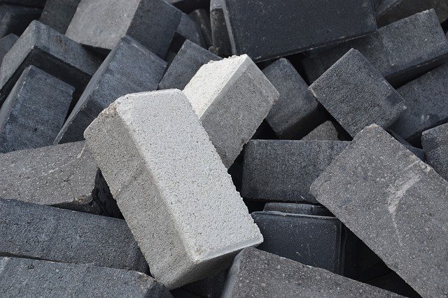 How many types of ceramic fiber insulation are there?