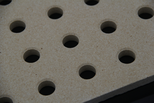 Cordierite Mullite Kiln Furniture Perforated Extruded Batts for Sanitaryware
