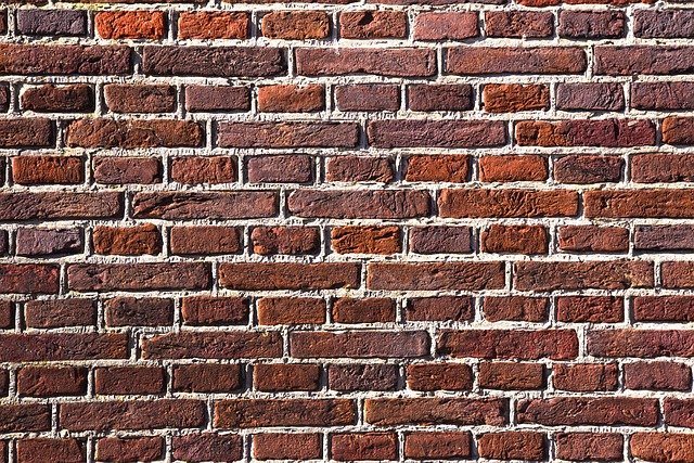 How are refractory bricks made?