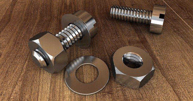 What is the difference between refractory materials and refractory raw materials?